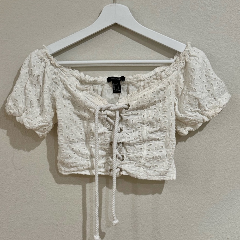 Forever 21 White Puff Sleeve Tie Front Crop Top